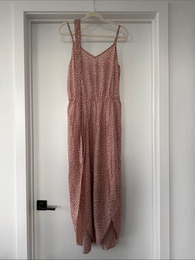Sleeveless Wide-Leg Floral Jumpsuit in Dusty Mauve